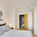 St. Georges Wharf Serviced Apartments By Thesqua.Re